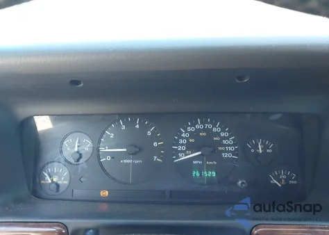 1998 Jeep Grand Cherokee Laredo z USA, uszkodzony, nr VIN 1J4GZ58SXWC181939